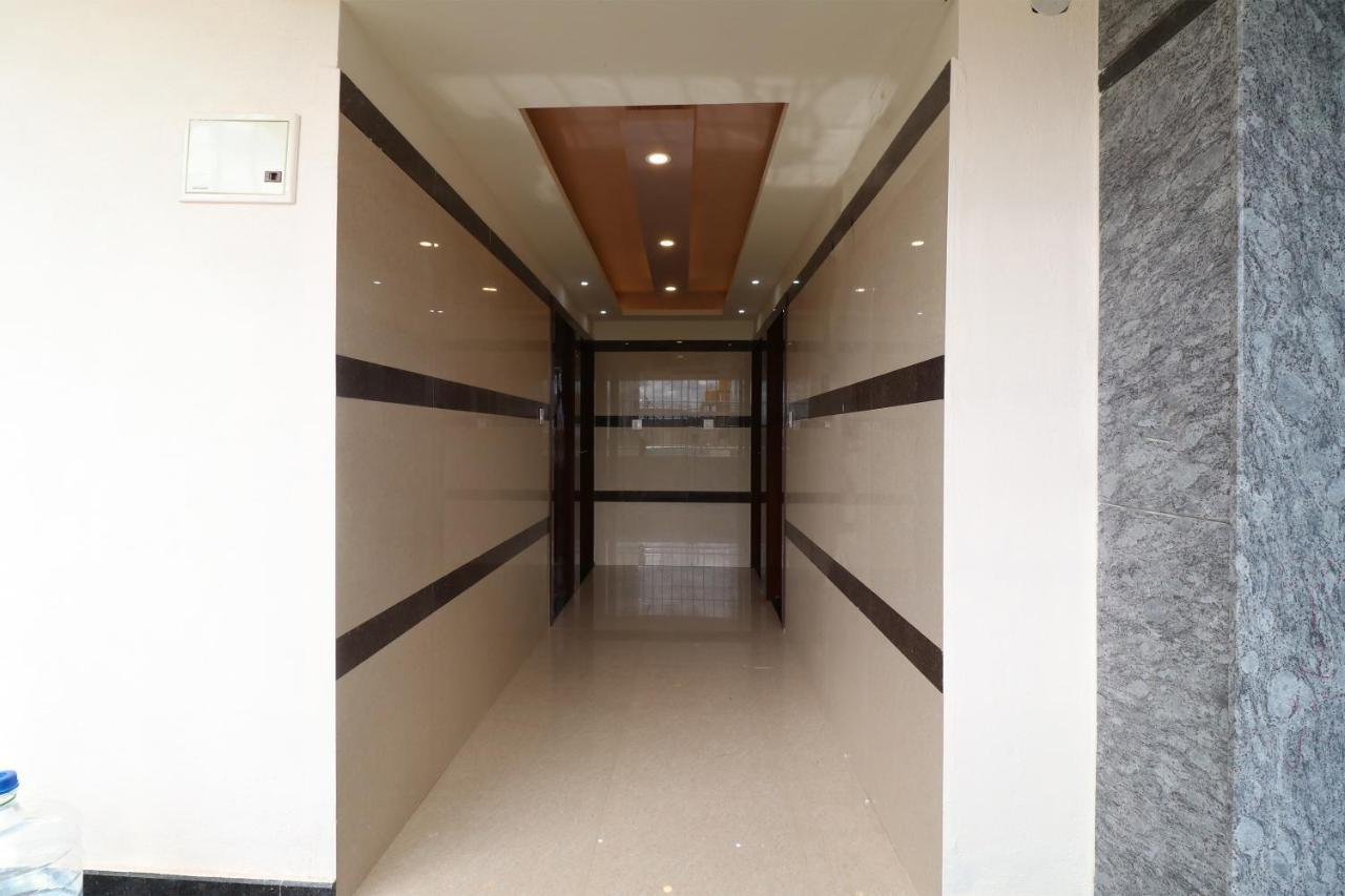 Oyo 37349 Sai Palace Chik Banavar Ngoại thất bức ảnh