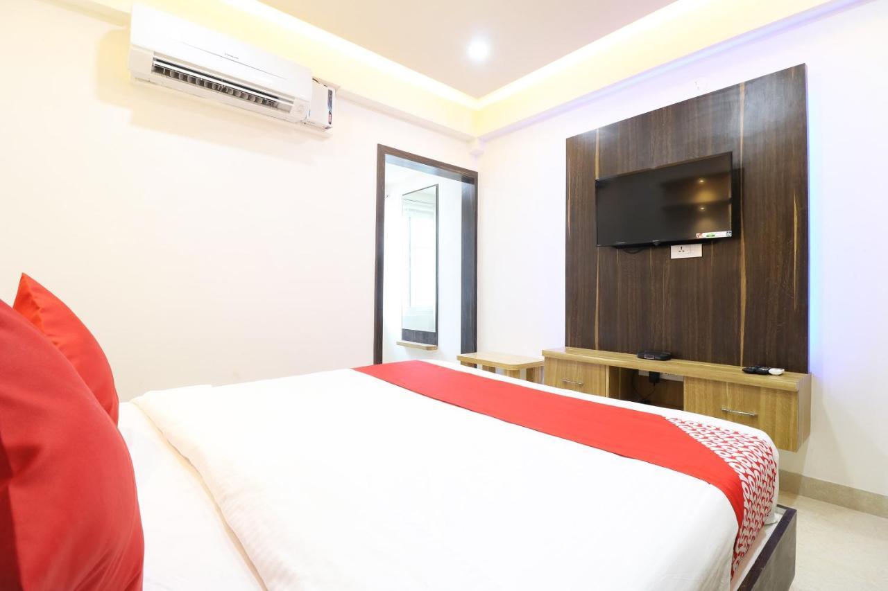 Oyo 37349 Sai Palace Chik Banavar Ngoại thất bức ảnh